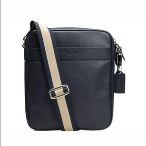 Coach- Charles flight bag midnight smooth leather